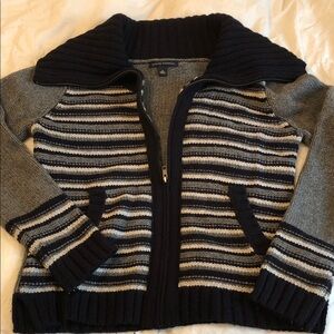 Banana Republic Black and Gray Knit Sweater